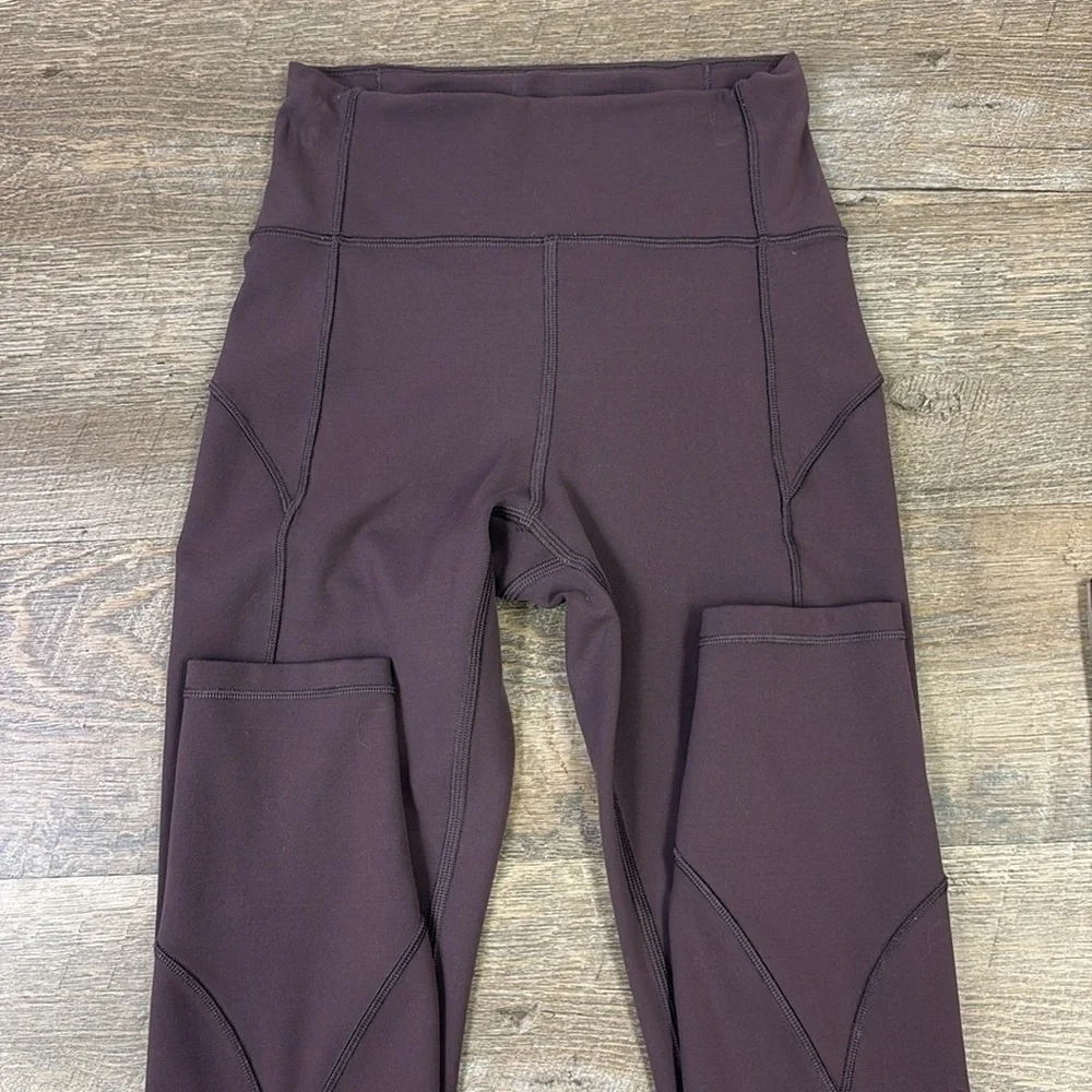 Lululemon Leggings Size 2 -Arctic Plum